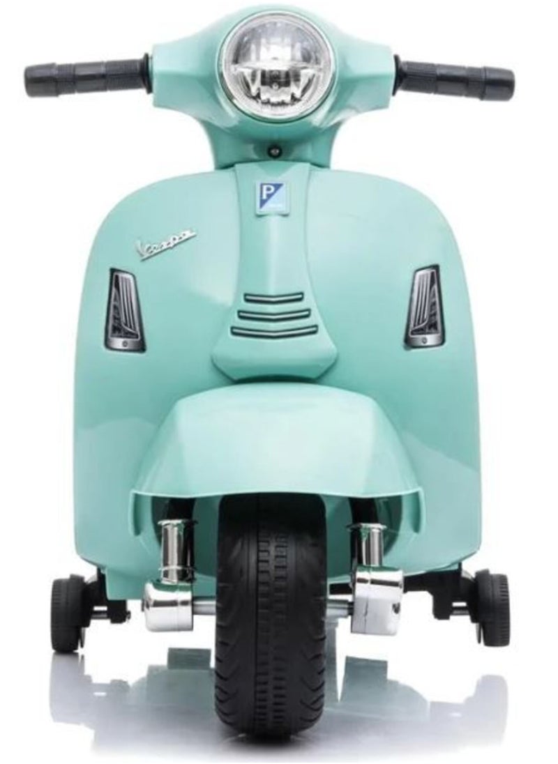 VESPA - Vespa Motorcycle - Green - Image 1