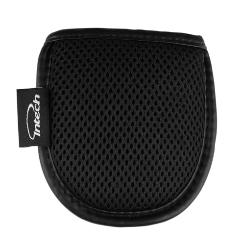 Intech Squeaky Clean Portable Pocket Golf Ball Washer/Cleaner, Black - Image 1