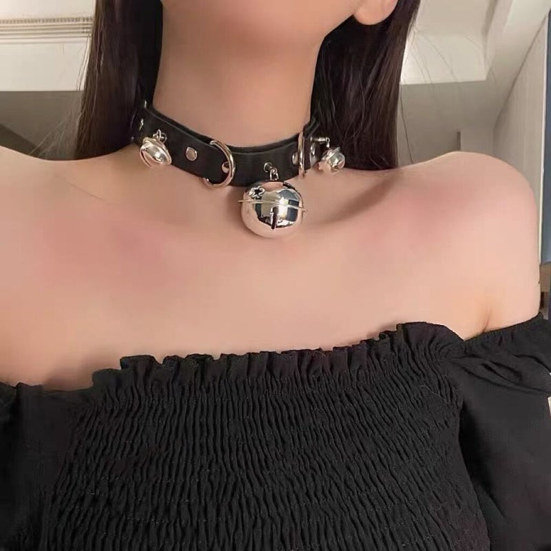 PU Leather Choker Collar Chain for Men and Women Black one-piece necklace 