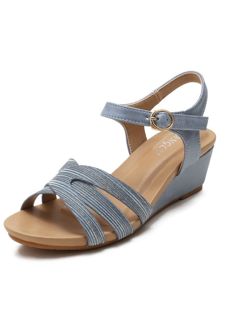KUYING Sandals Are A Versatile Summer Item