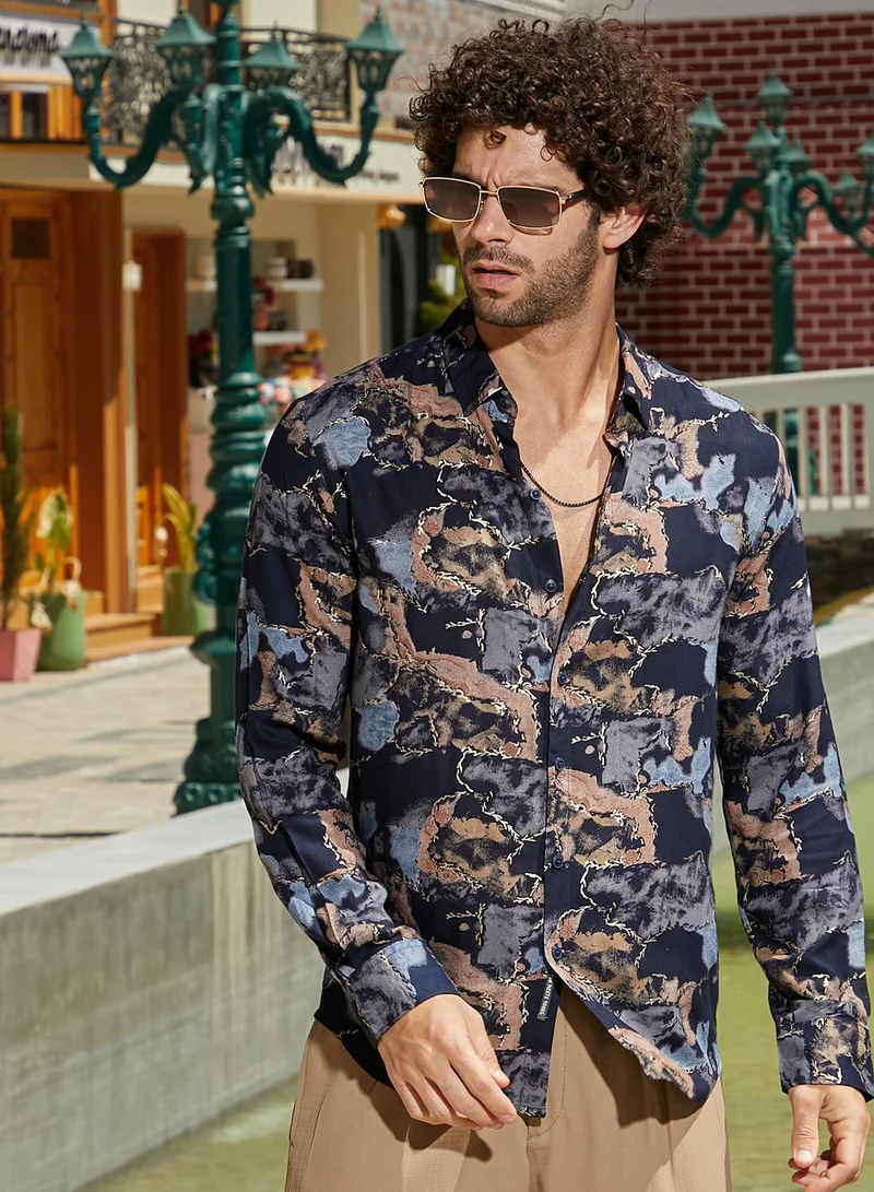 Campus Sutra Men's Navy Blue Marquina Gradient Shirt