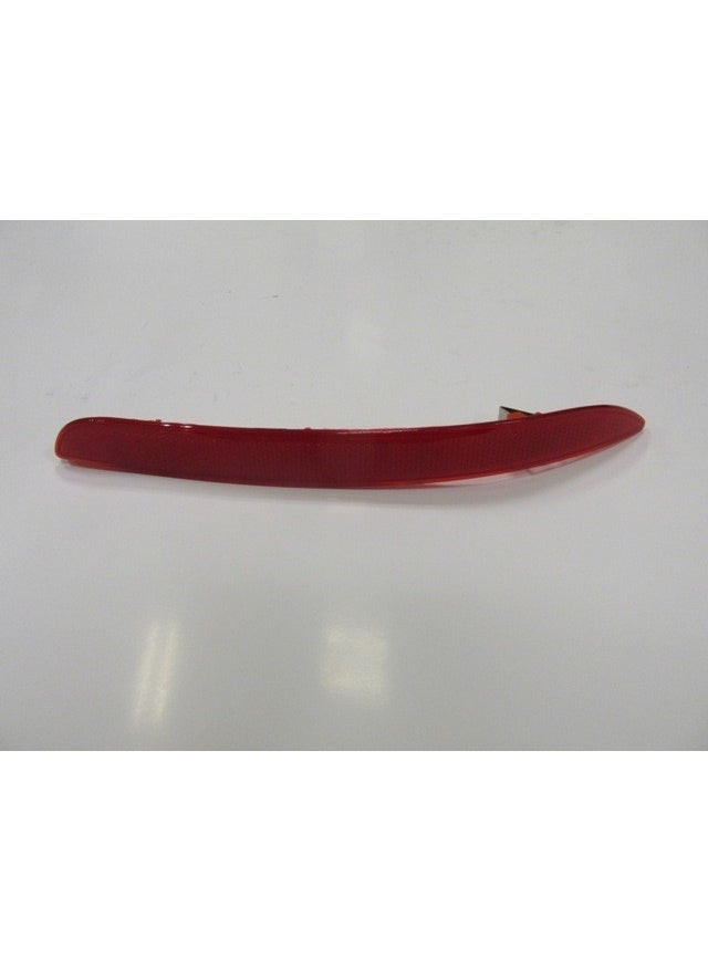 SH Fiat Linea- 12/17; Rear Bumper Reflector Left  - Image 1