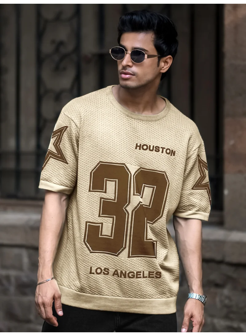 مانياك تيشيرت مقاس كبير رجالي بطبعة ورقبة دائرية وأكمام نصفية من مانياك - بيج وبني