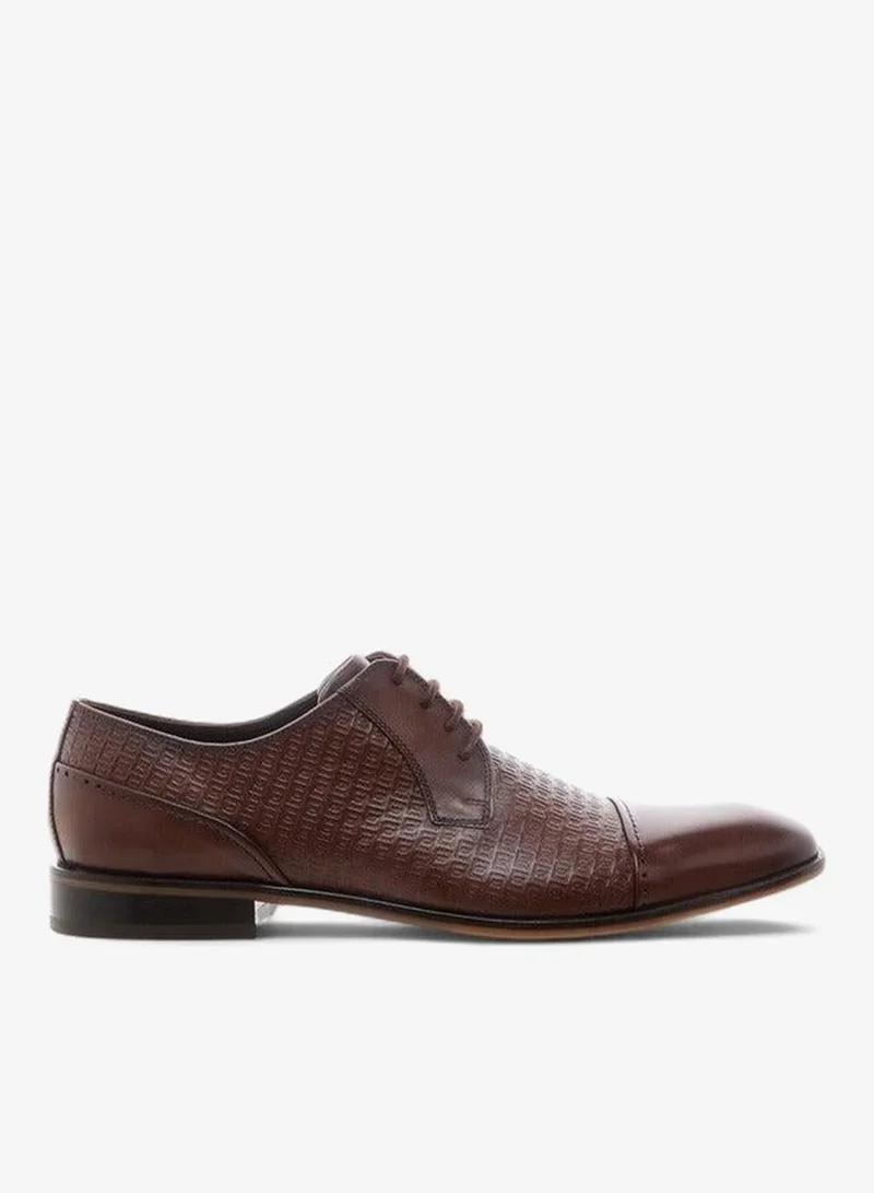 DUCHINI Men's Textured Derby Shoes with Lace-Up Closure