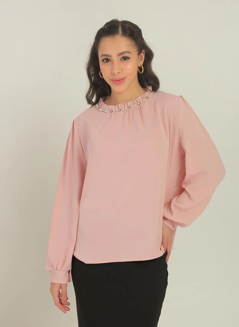 globus Globus Women Pink Cuffed Sleeves Ruffle Round Neck Peral Detailing Party Top