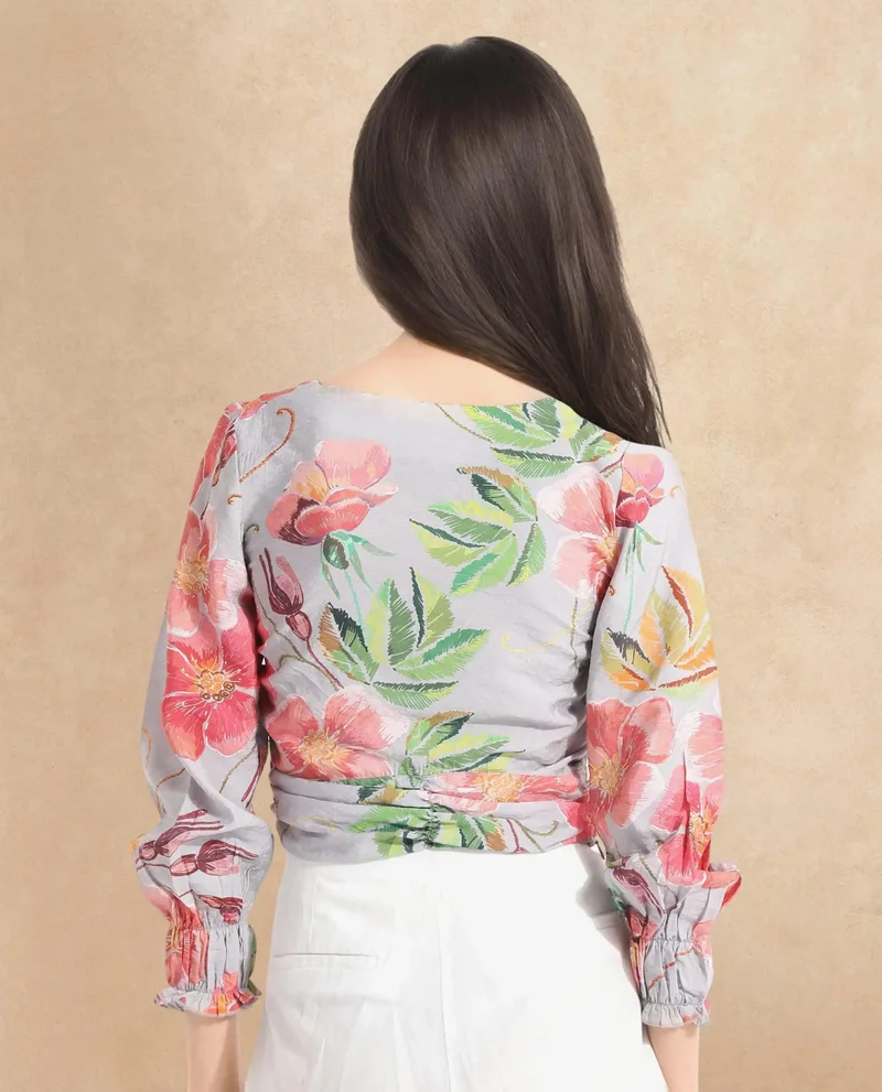 Rareism Women's Floral Fantasy: V-Neck Crop Top