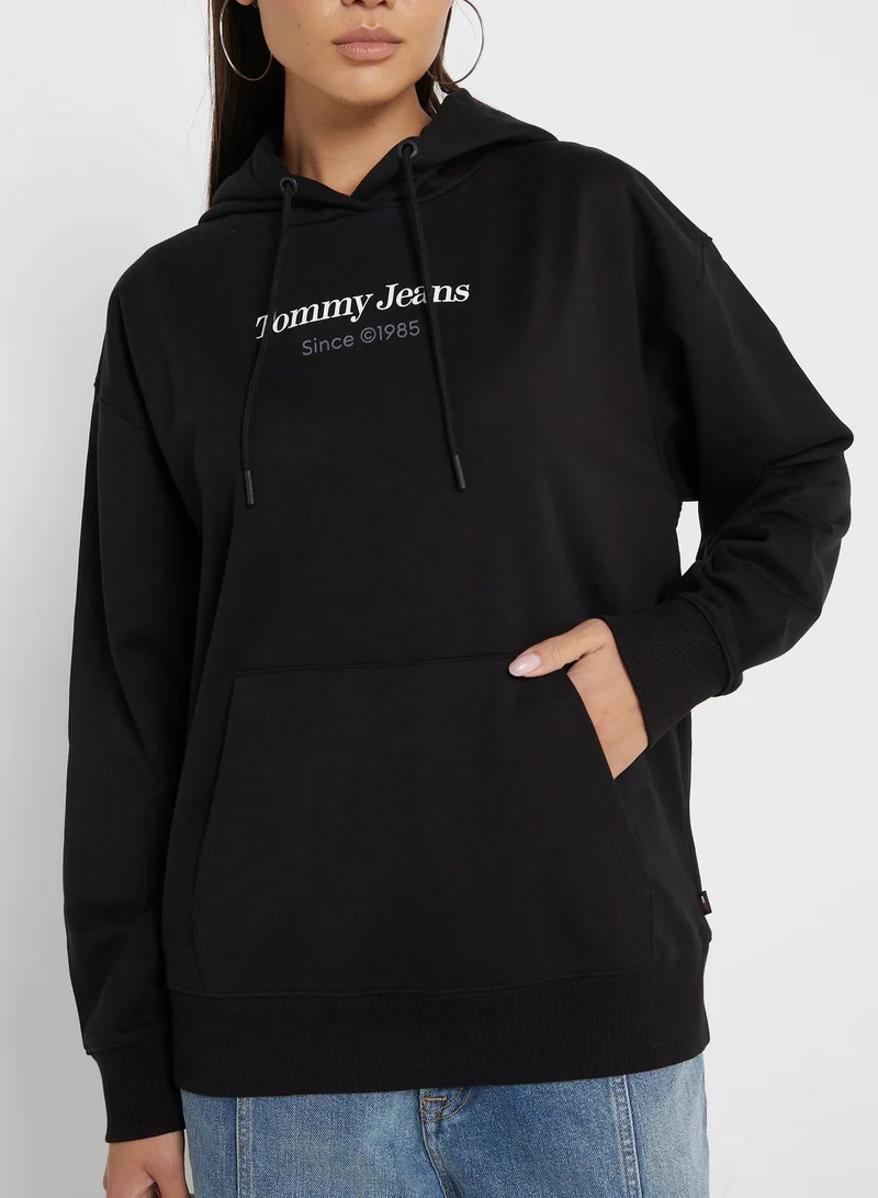 TOMMY JEANS Essential Logo Hoodie