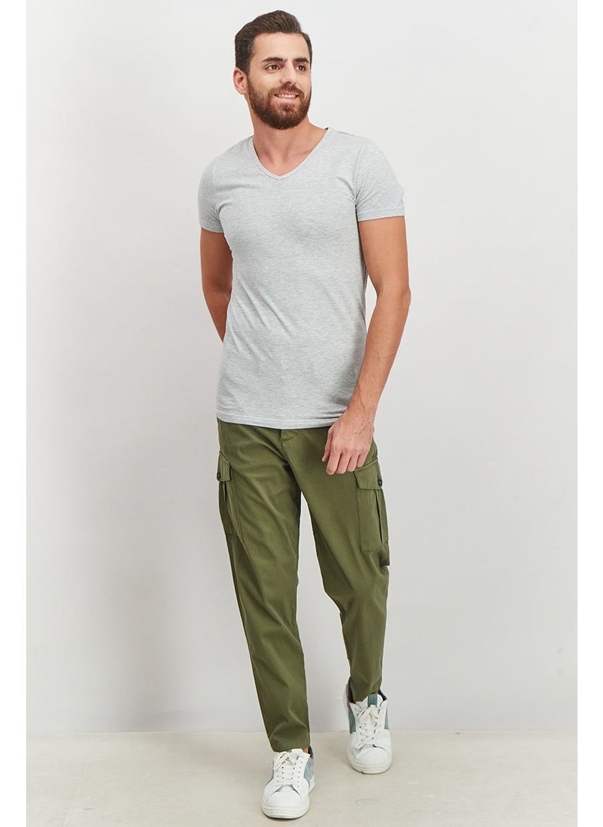 Men Solid Chino Cargo Pants, Olive - pzsku/ZFFB976BEEAFD2396256BZ/45/_/1740492820/e3babe61-feef-4455-9d53-e9110d6b1127