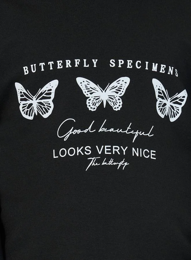 Styli Butterfly Print Hoodie and Joggers Set