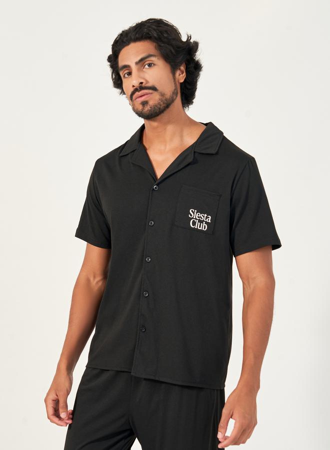 ستايلي طقم من بنطال بيجاما مع قميص بأكمام قصيرة - Image 2