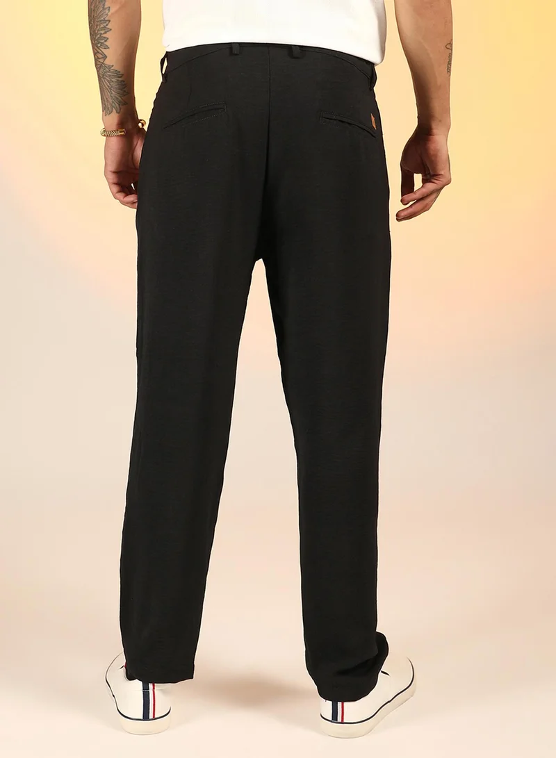 Campus Sutra Men's Obsidian Black Solid Pleated Trousers