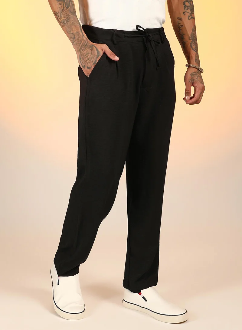 Campus Sutra Men's Obsidian Black Solid Pleated Trousers