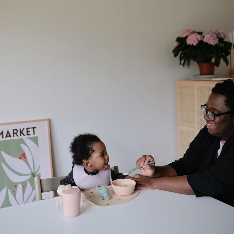 mushie Silicone Baby Feeding Spoons | 2 Pack (Blush/Shifting Sand) - Image 4