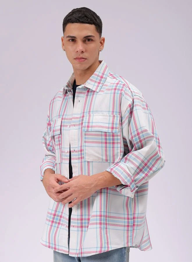 ذا انديان كراج كو Men Oversized Checkered Full Sleeves Cutaway Collar Double Flap Pocket Street Wear Shirt