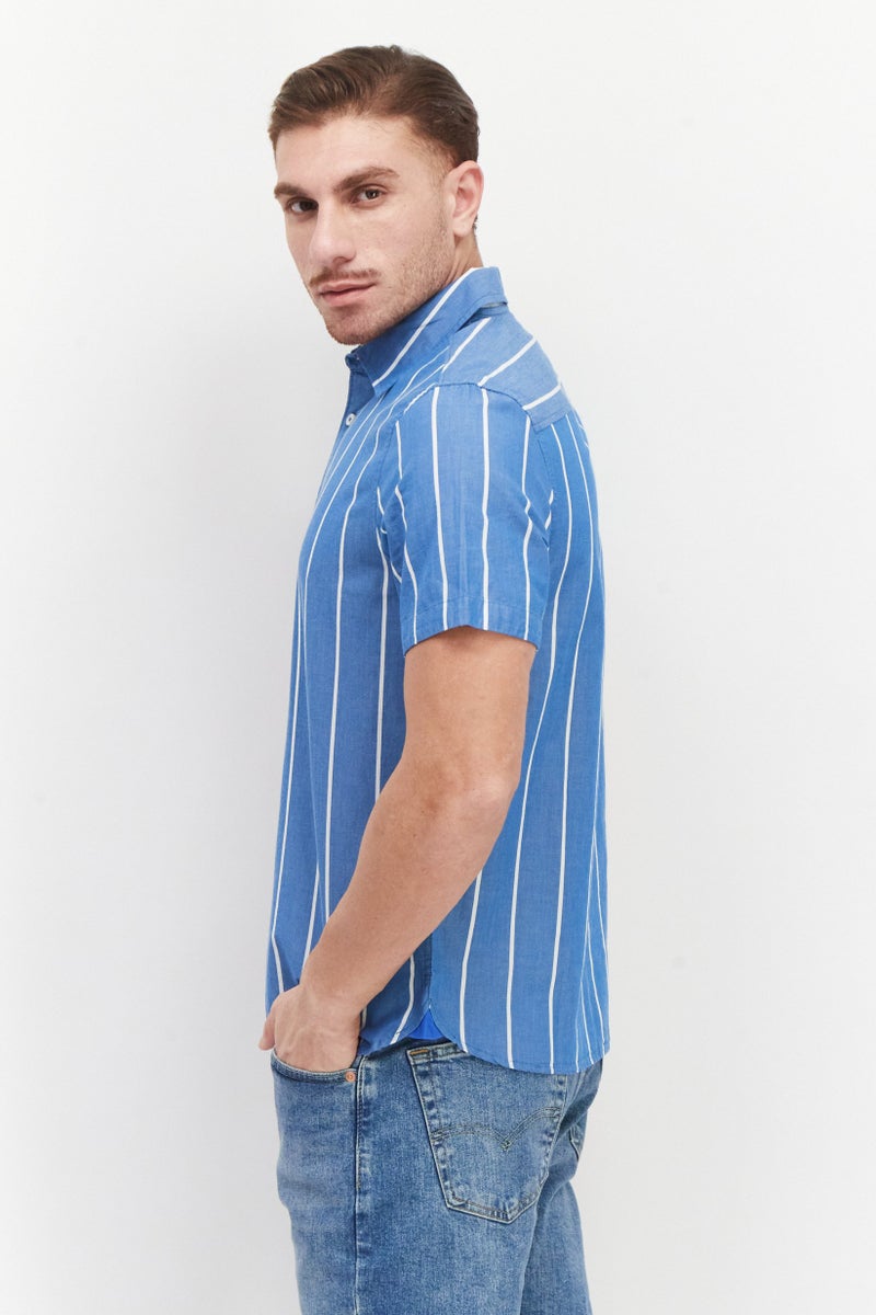 VINCE CAMUTO Men Regular Fit Stripe Short Sleeves Casual Shirt, Blue - Image 2