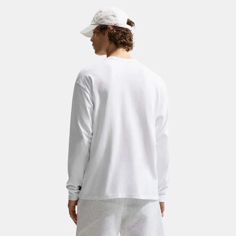 نايكي Men's Sportswear Premium Essentials T-Shirt