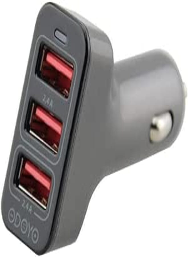 شاحن سيارة أودويو مزود بثلاثة منافذ USB