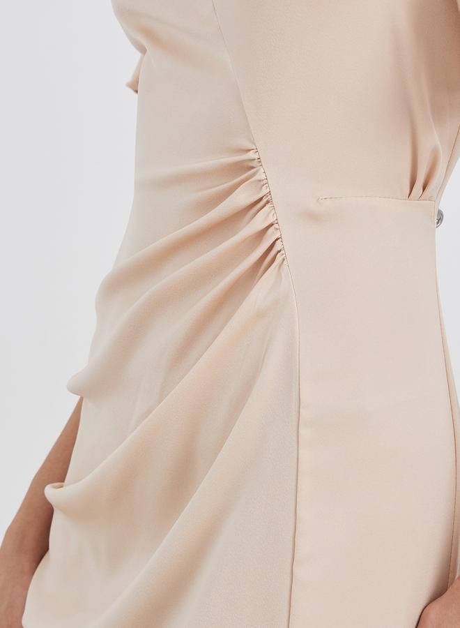 Styli Satin Gathered Detail A-Line Maxi Dress - Image 4
