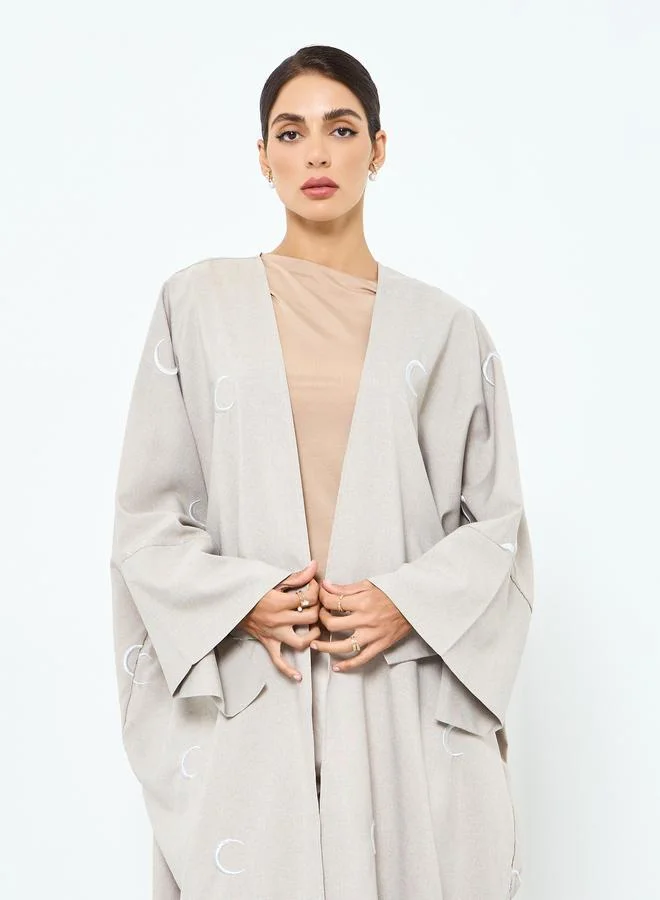 تايك تو عباية مطرزة بنقشة قمر وأكمام طويلة