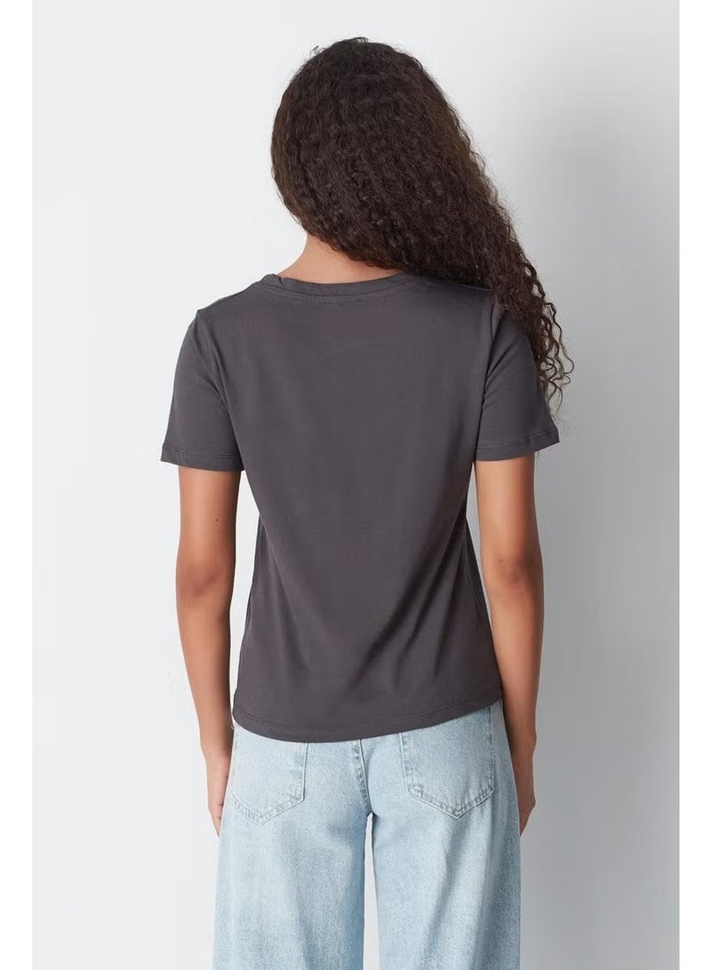 C&city V Neck Short Sleeve 2-Piece Basic T-Shirt 962 Smoke/maroon - Image 2