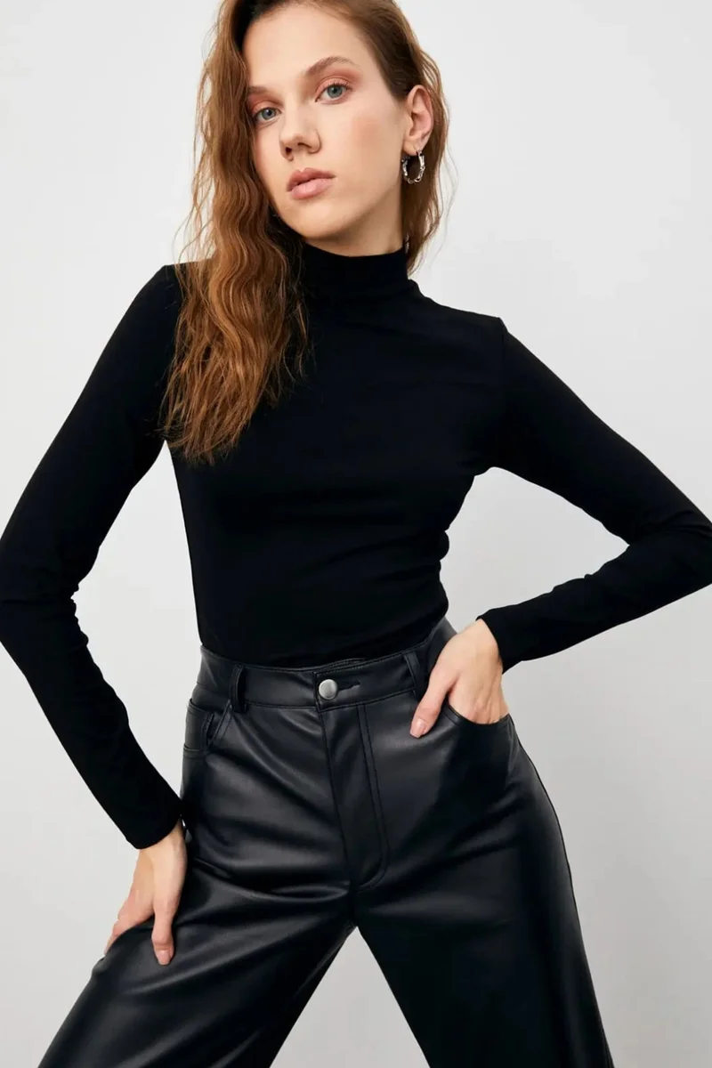 بيبانتولون BIPANTOLON Women's 2-Pack Slim Fit Bodysuits