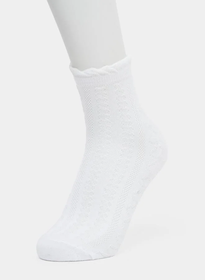 Styli Styli Pack of 5 - Floral Embroidered Socks