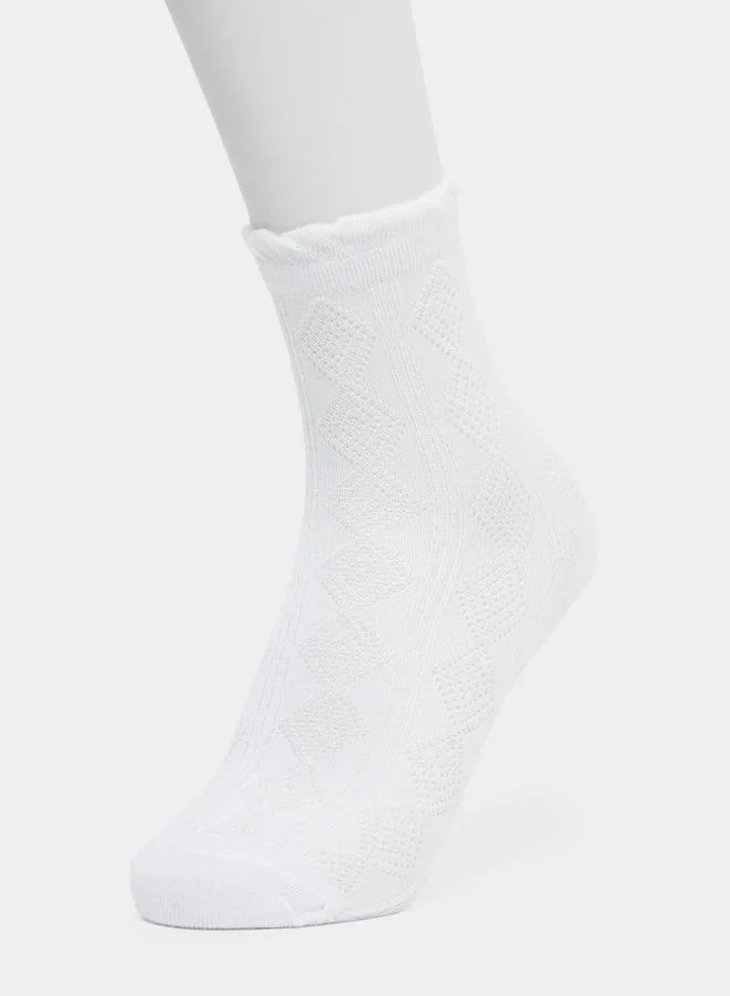 Styli Styli Pack of 5 - Floral Embroidered Socks