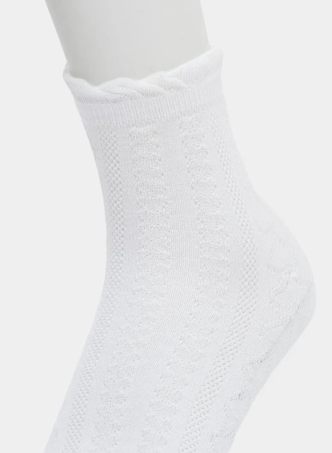 Styli Styli Pack of 5 - Floral Embroidered Socks