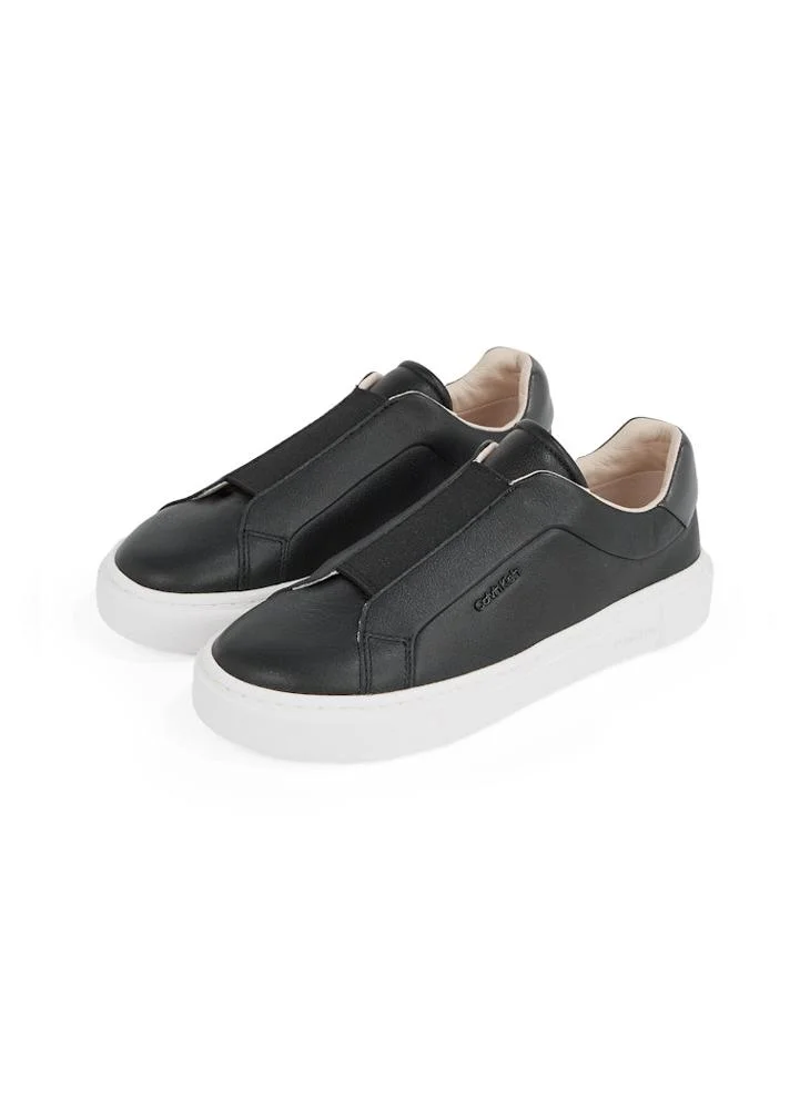 CALVIN KLEIN Lace Up Low Top Sneakers