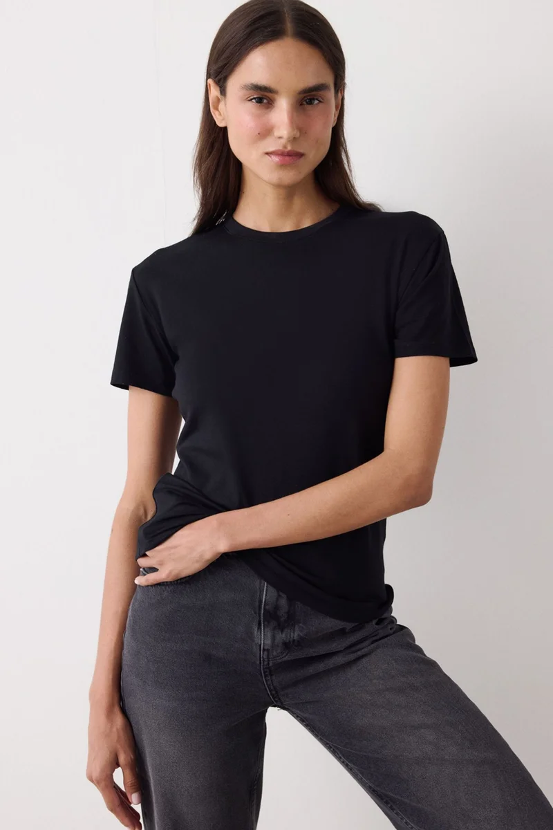بنتي PENTI Women's Slim Fit T-Shirt Basic
