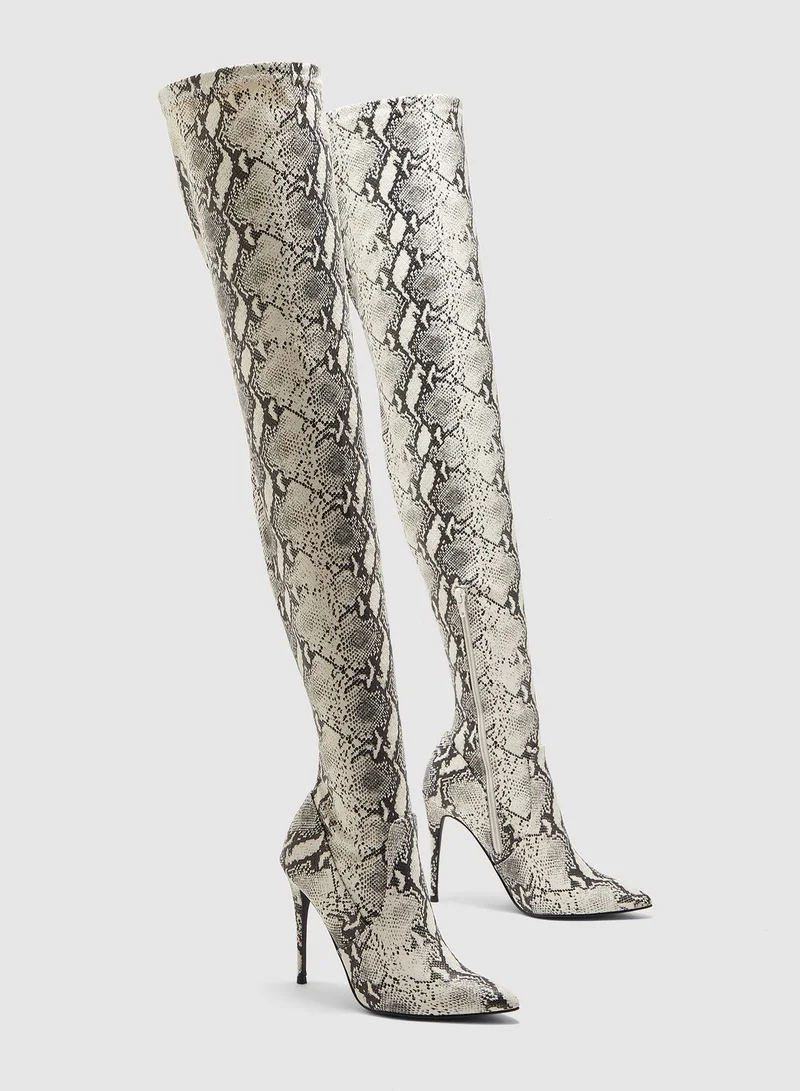 STEVE MADDEN Dominique Knee Boot