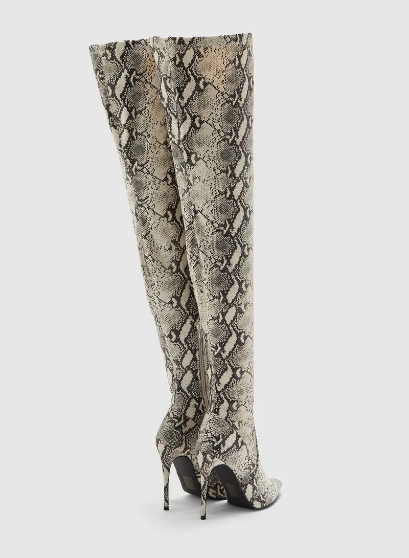 STEVE MADDEN Dominique Knee Boot