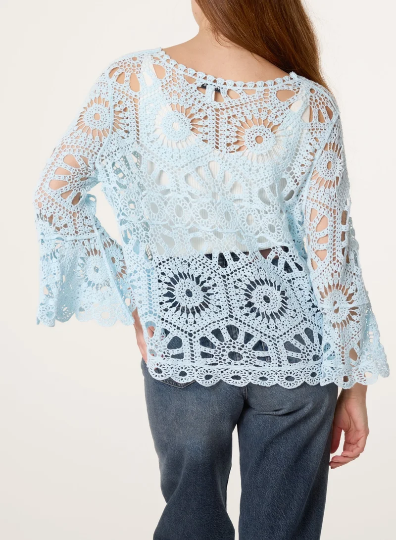بلو فانيلا Crochet Top With Flared Sleeves