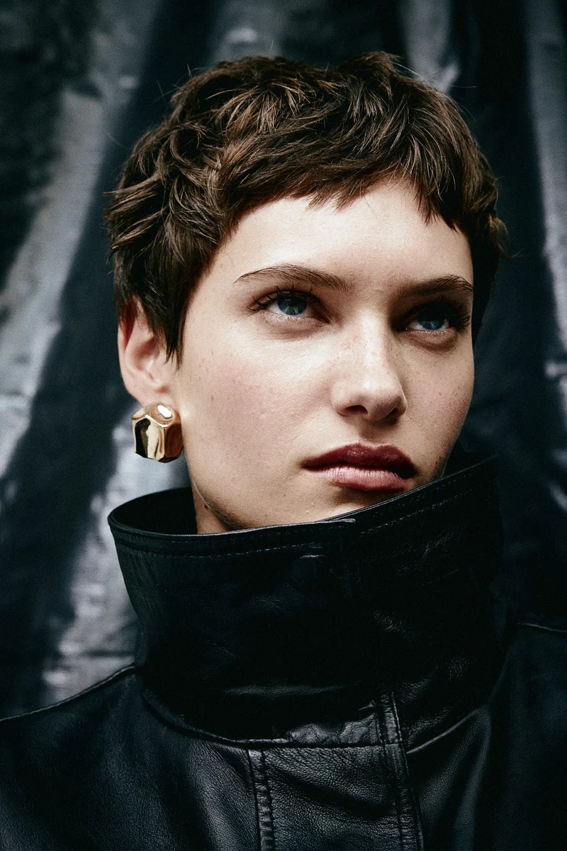 H&M Angular stud earrings