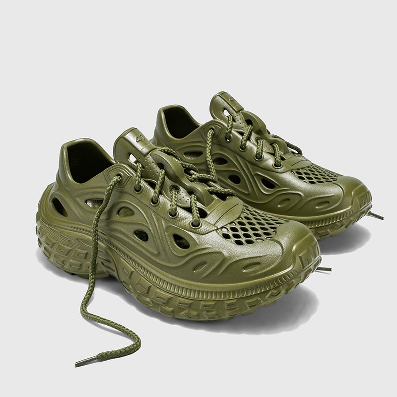 Coconut Hole Shoes Men''s Outdoor Sports Slippers Summer Outdoor Teenagers Tracing Creek Wading Beach Sandals - Image 1