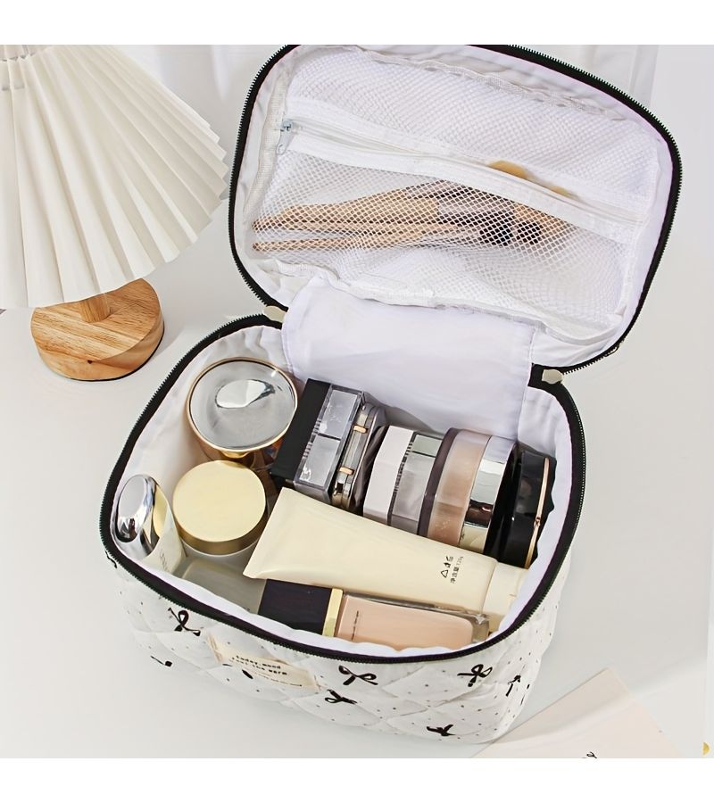 Large Capacity Quilted Makeup Bag Size M With Handle Bow And Polka Dot - Image 2
