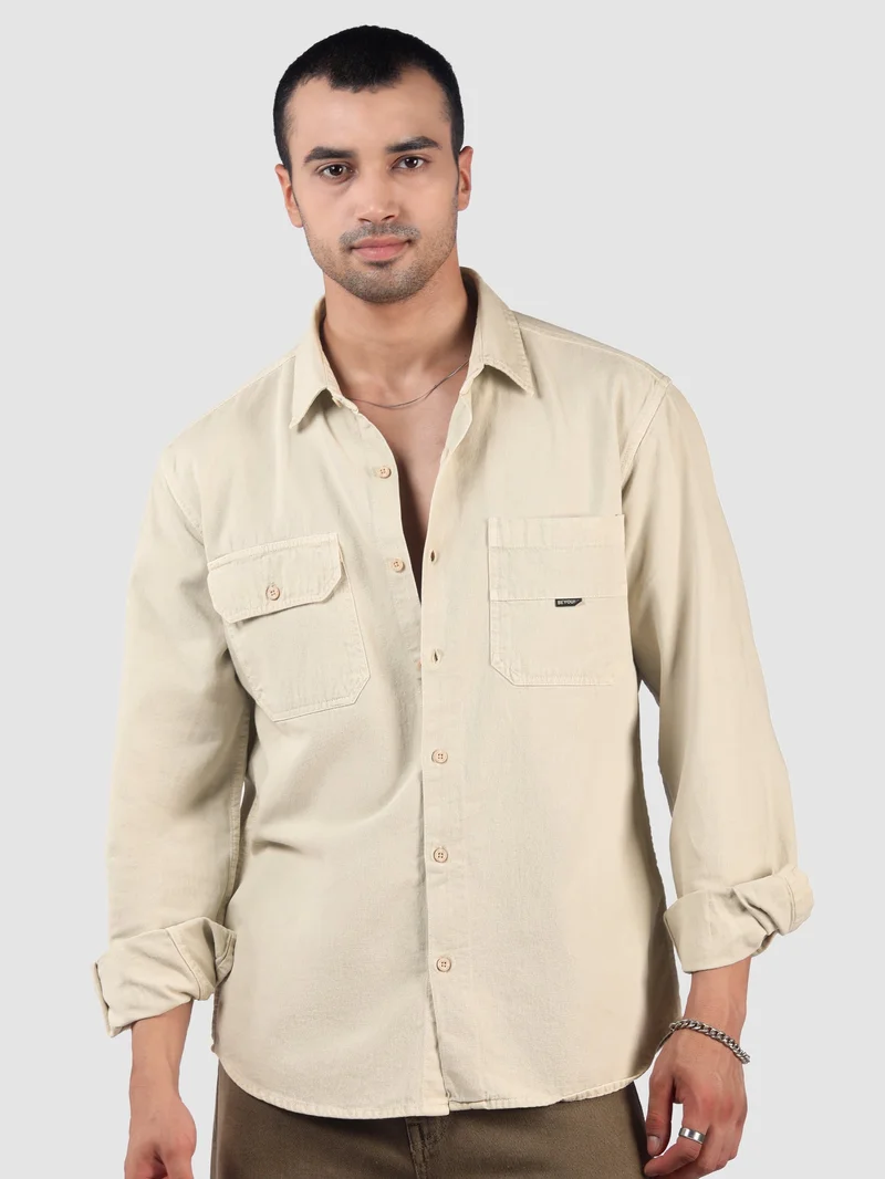 بيونغ قميص بجيوب مرقعة مصبوغ باللون الكريمي