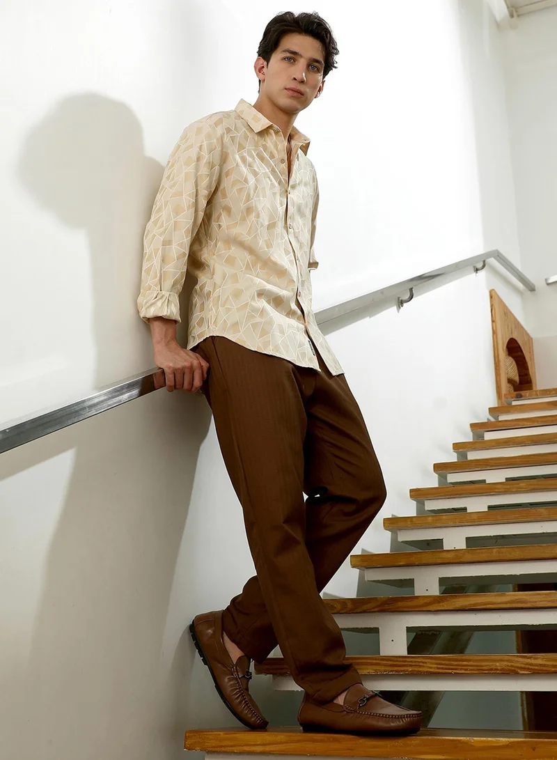 Campus Sutra Men's Beige Geometric Pattern Cotton Blend Full Sleeve Shirt