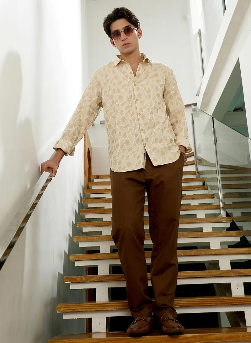 Campus Sutra Men's Beige Geometric Pattern Cotton Blend Full Sleeve Shirt