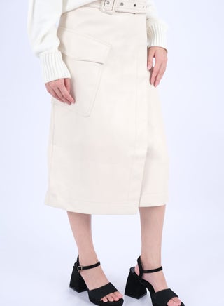 Women’s Double Pockets Belted Skirt in Cloud Cream