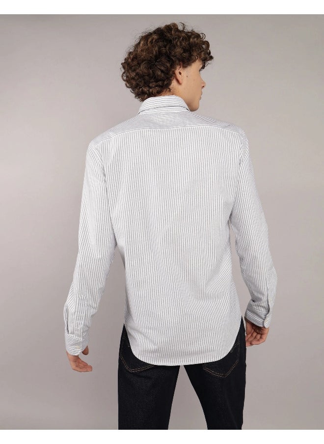 American Eagle AE Everyday Oxford Button-Up Shirt  - Image 2