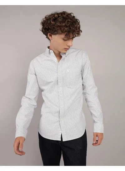 American Eagle AE Everyday Oxford Button-Up Shirt