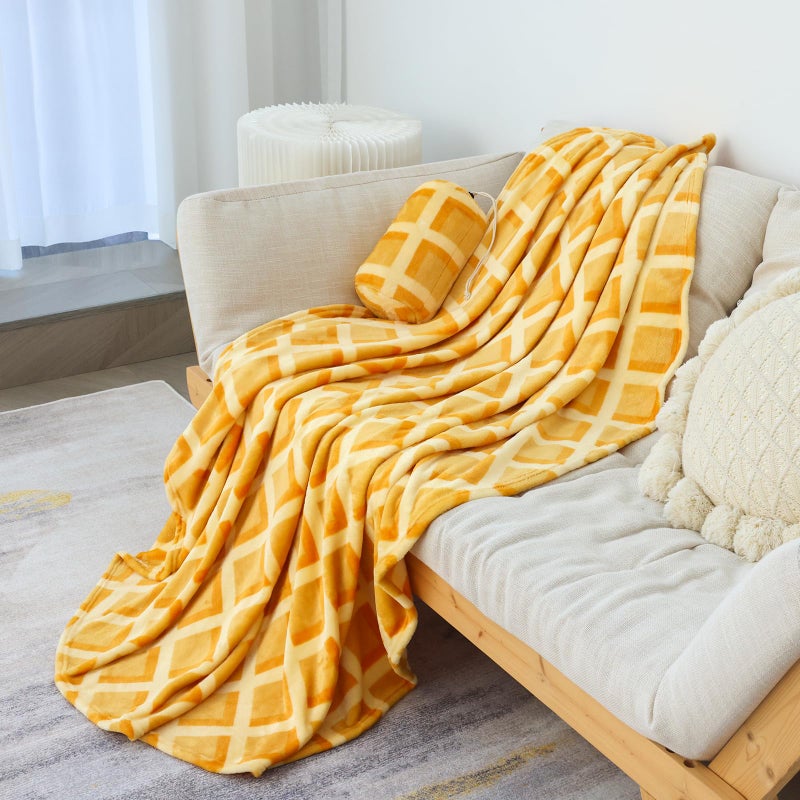 Bnuitland Bnuitland 90 Inches Waffle Funny Blanket 300 GSM Double Sided Giant Funny Realistic Food Blanket with Waffle Pouch  Novelty Funny Blanket for Adults and Kids  Super Soft Flannel Throw  - Image 3
