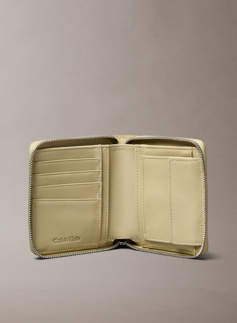 CALVIN KLEIN Leather Zip Wallet - Image 2