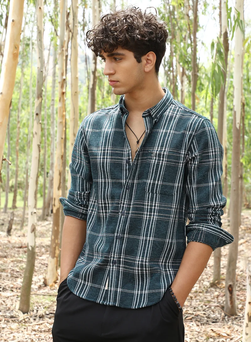 Campus Sutra Campus Sutra Men's Emerald Green Plaid-Woven Regular Shirt | Button-Down Collar , Long Sleeve Cuffed Sleeves , Button Closure | Plaid Plaid | Cotton-Blend Shirt For Casual Wear