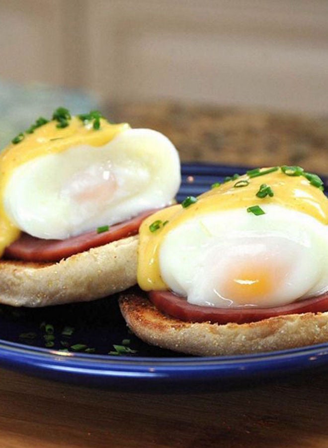 NIBEMINENT Set Of 6 Egg Boil Cup Cooker Red/White  - Image 4