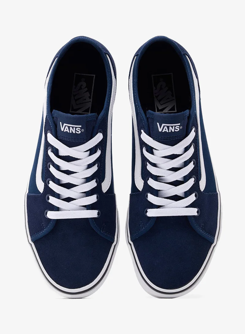 فانز من فيل مور ديكان