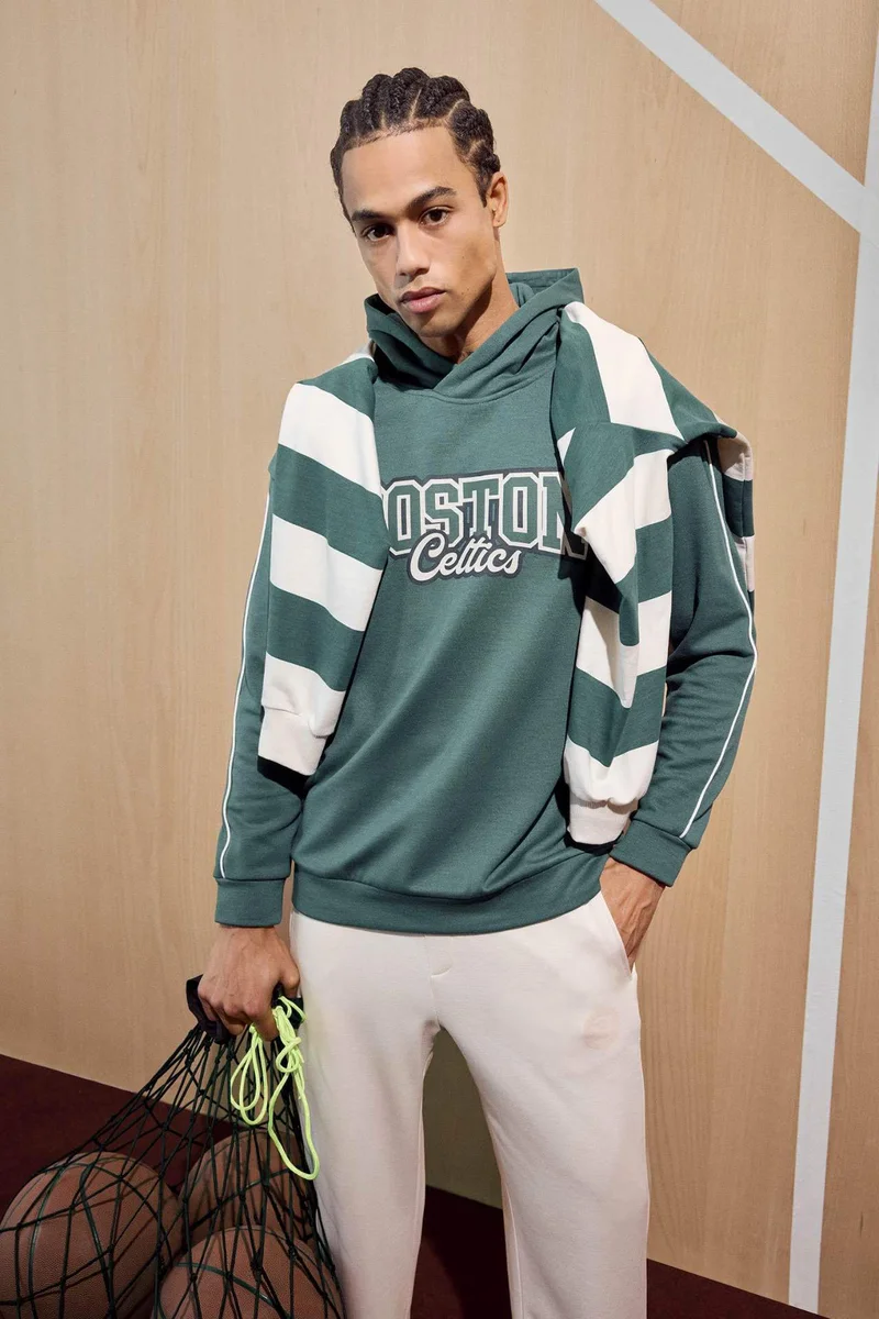 Defacto Boxy Fit Boston Celtics Licensed Long Sleeve Sweatshirt
