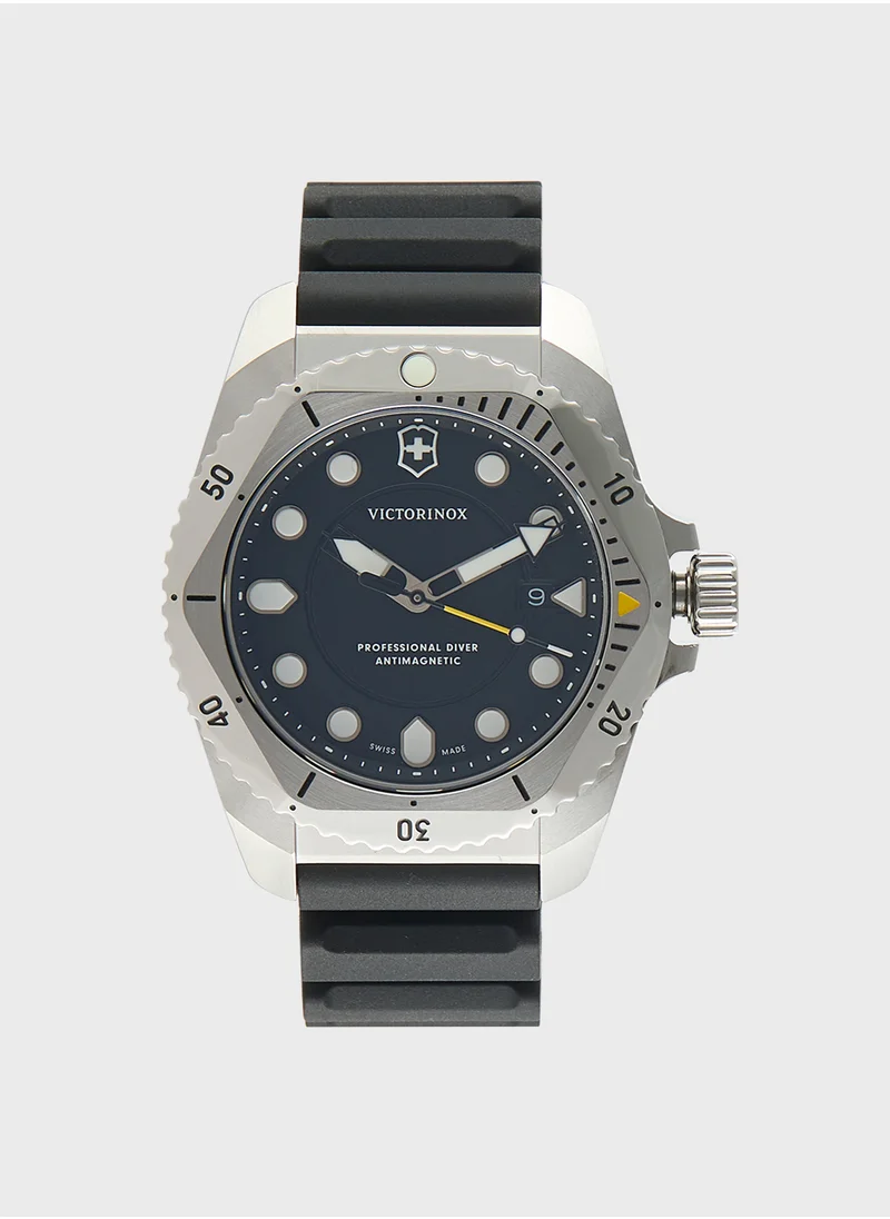 Victorinox Dive Pro  Analog Watch