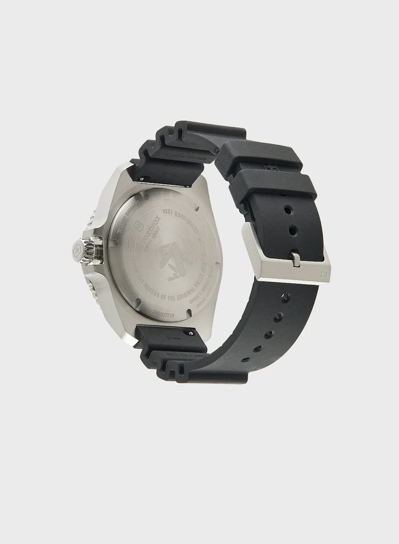 Victorinox Dive Pro  Analog Watch
